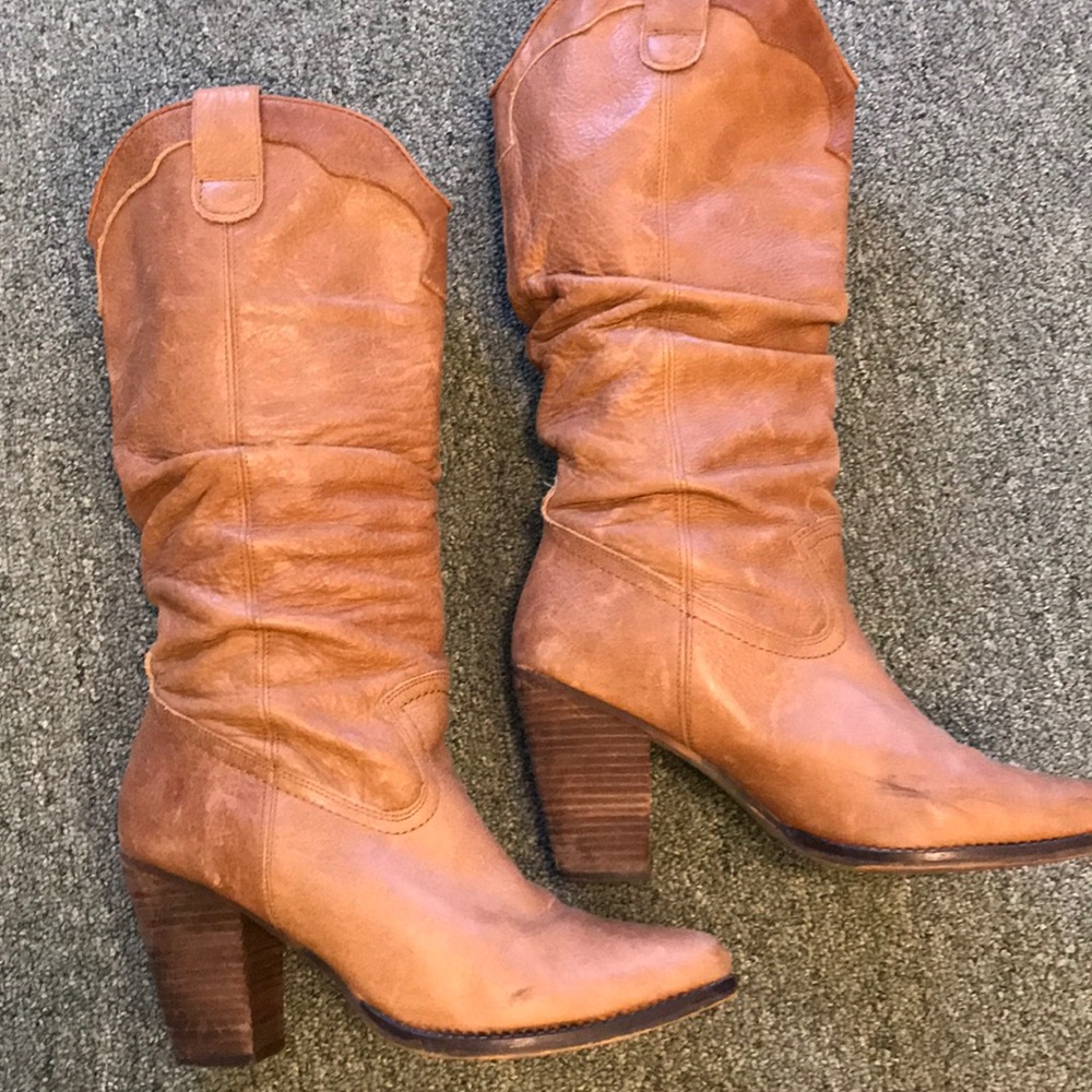 Steve Madden Boots - Picture 1 of 4